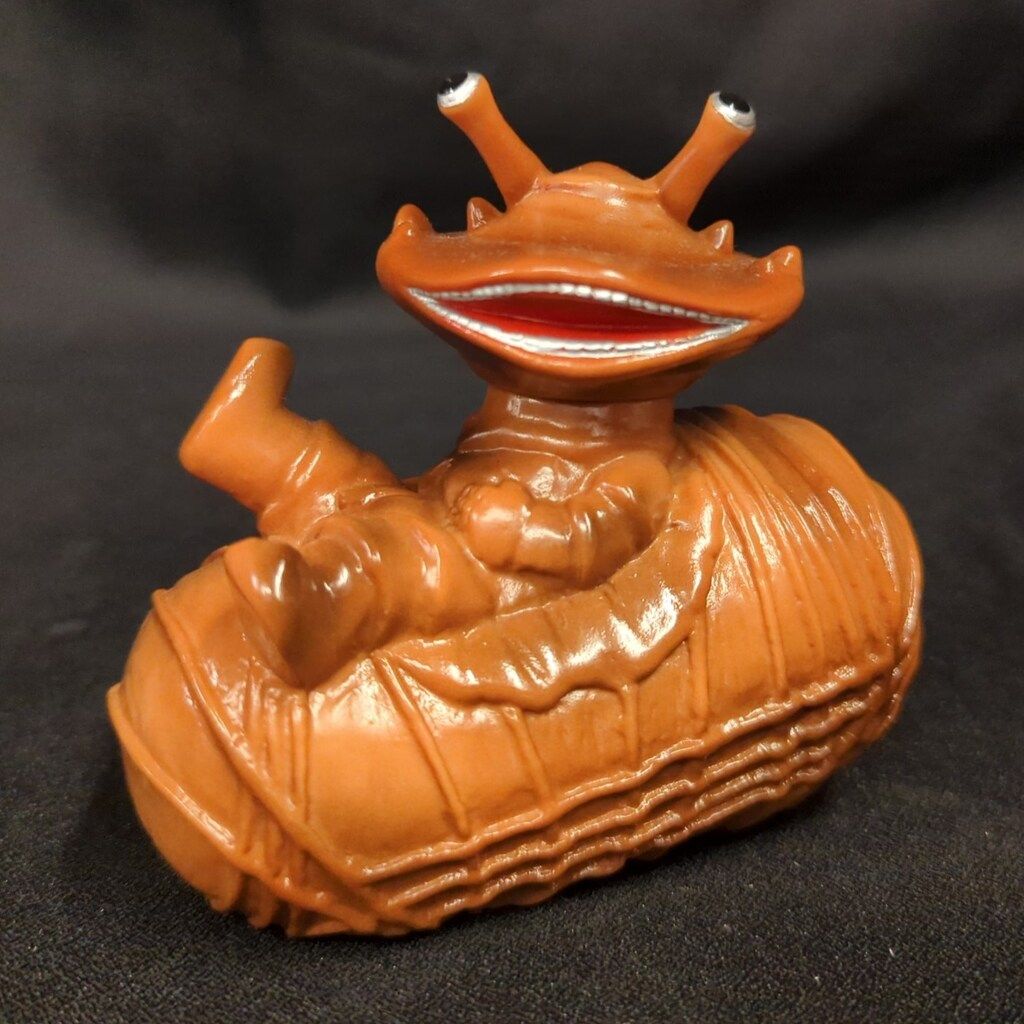 CHARACTICS カネゴンの繭 茶成型 茶塗装