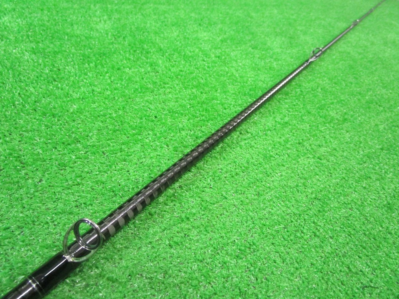 エクスセンス ジェノス