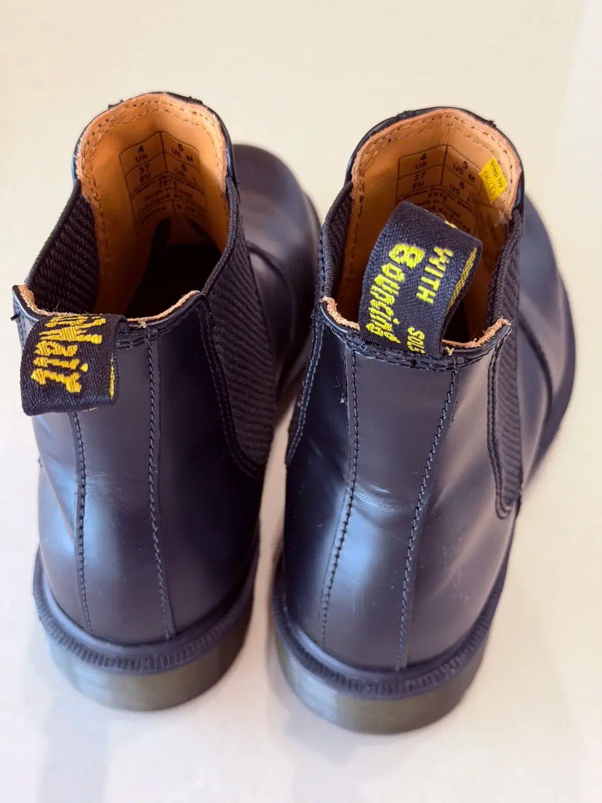 DR. MARTENS ドクターマーチン チェルシーブーツ EU37 UK4 230 235mm
