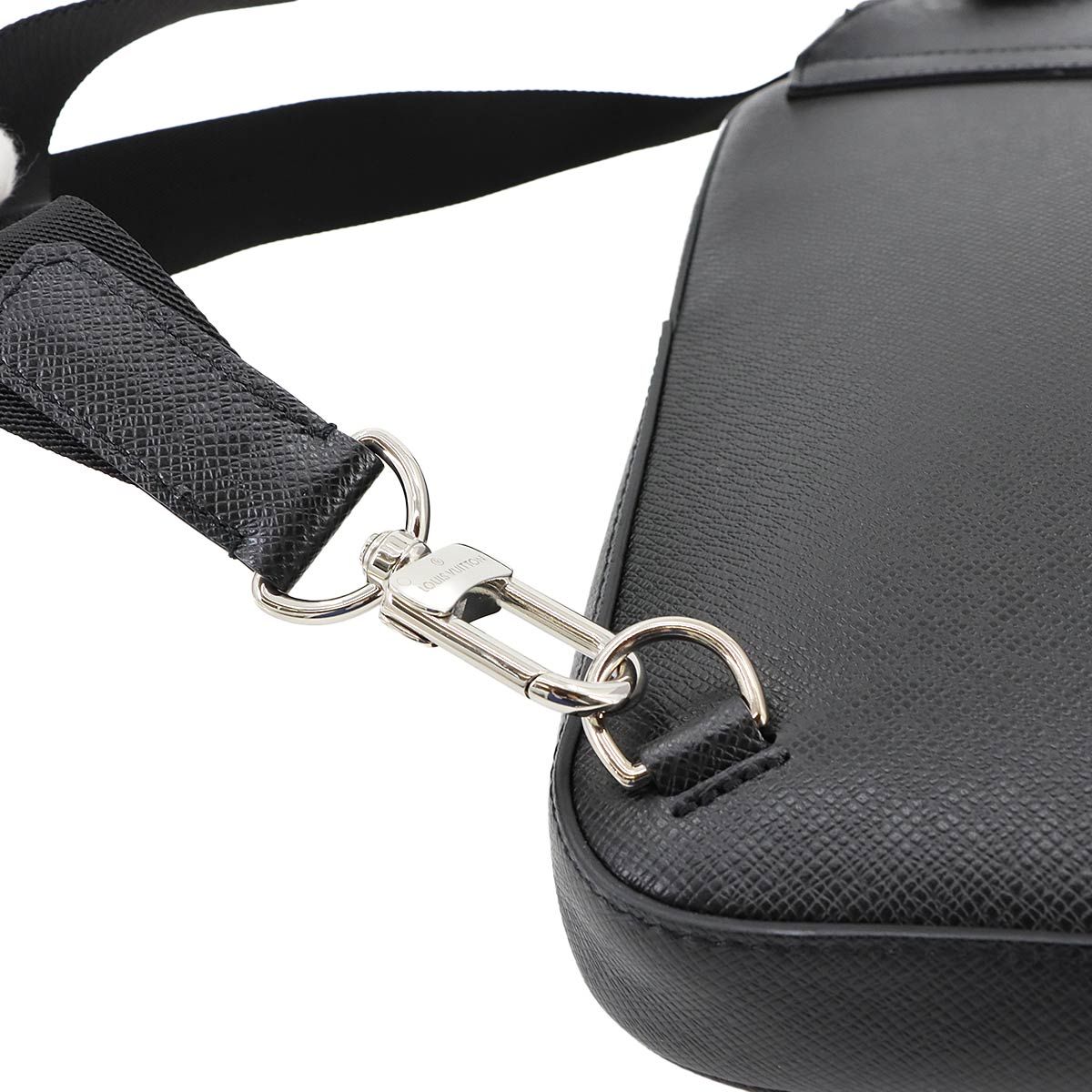 ルイ ヴィトン LOUIS VUITTON タイガ アヴェニュー スリング バッグ ボディ バッグ ブラック M30863 90299616 WWW_KARIMZIABAT_FR