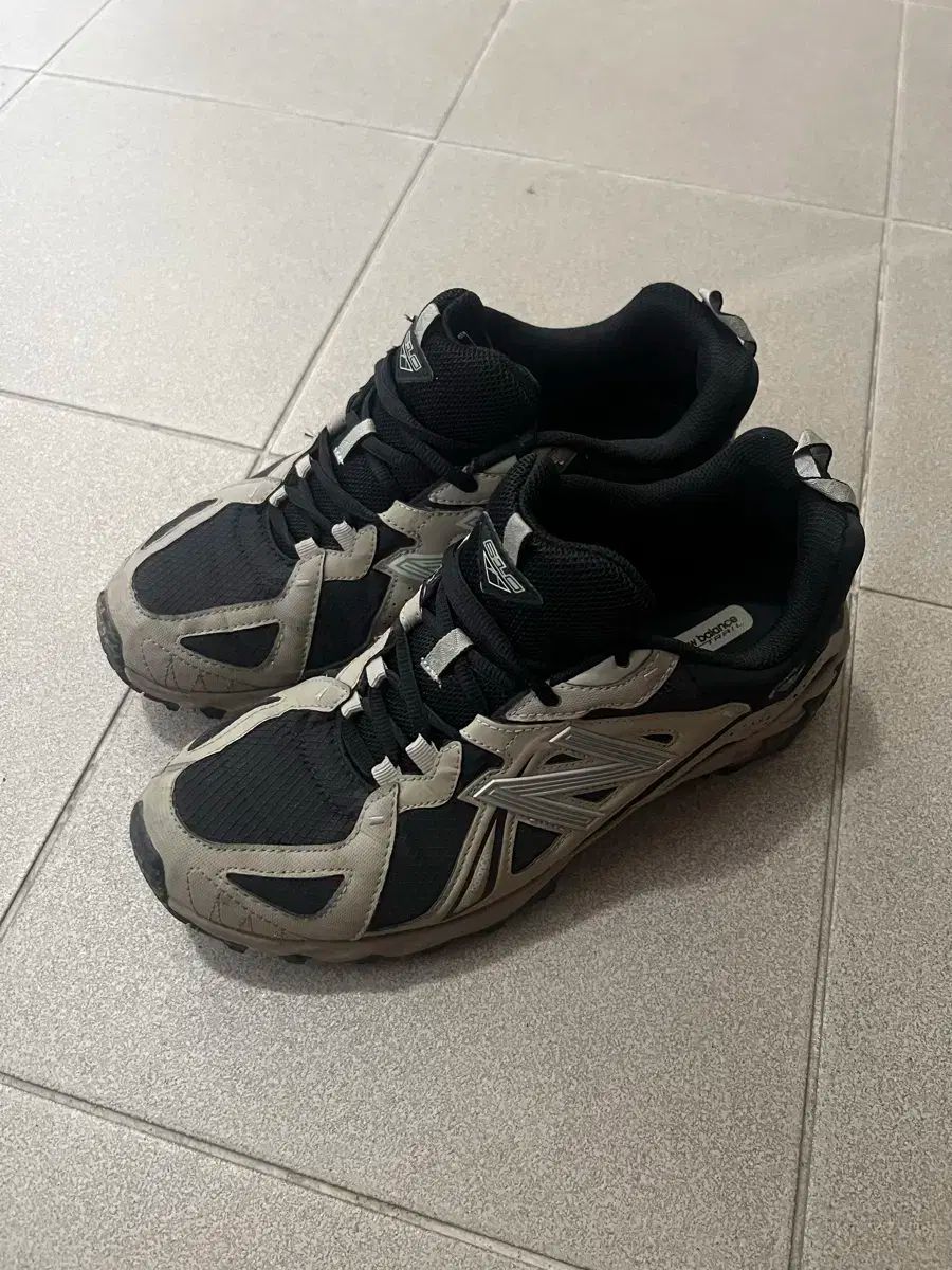 ニューバランス 610tac トレイル ランニングシューズ 270