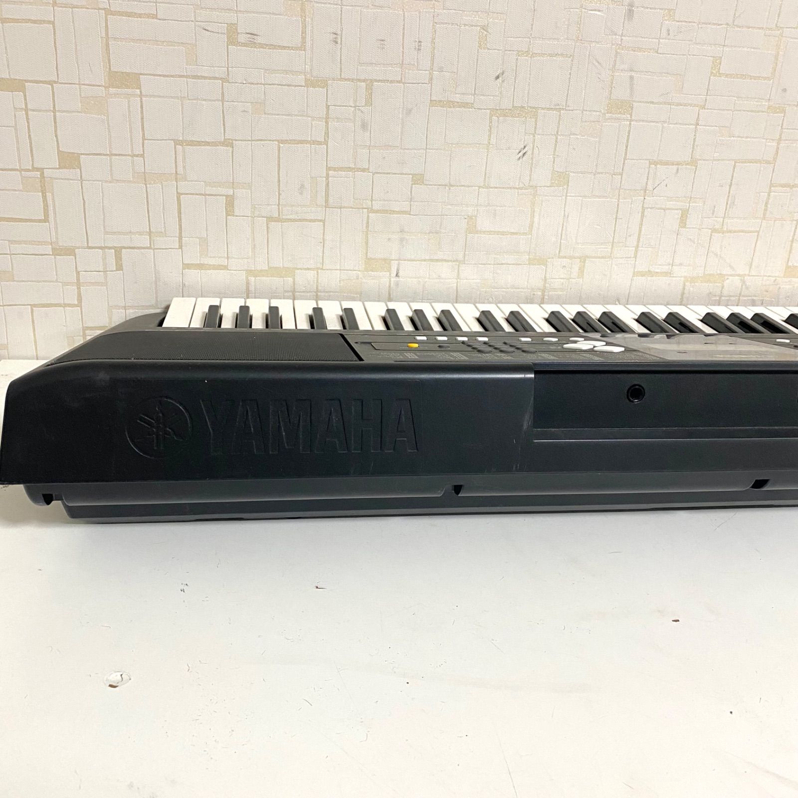 YAMAHA ヤマハ 電子キーボード PSR-E333 61鍵盤 2013年製 - メルカリ