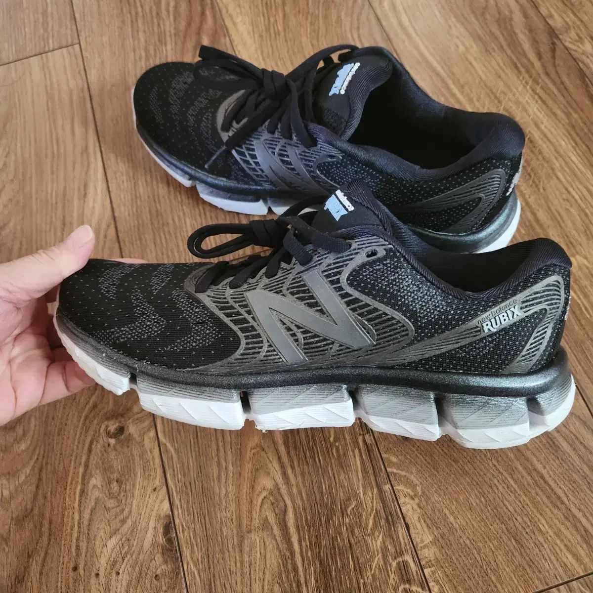 アメリカ New Balance ランニングシューズ サイズ US 8 単