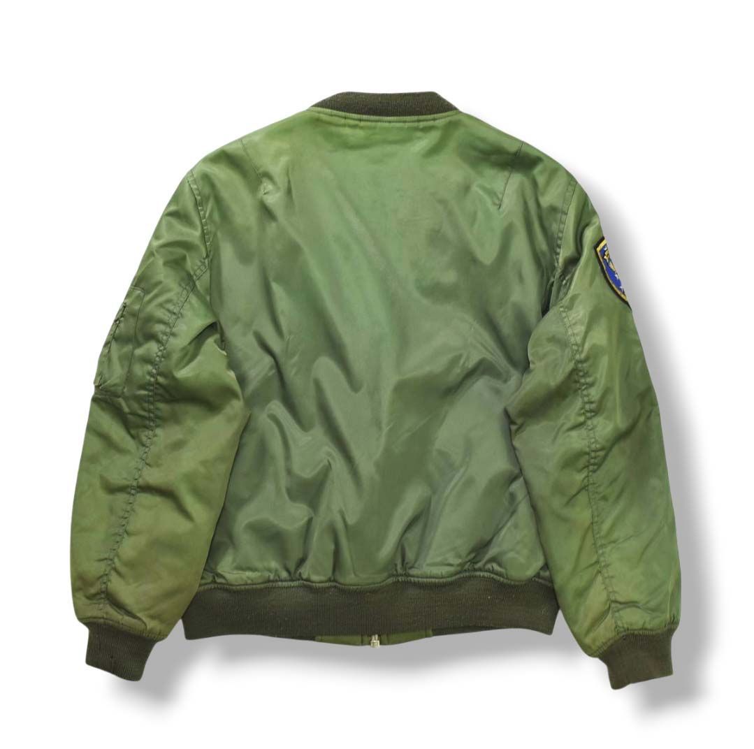 古着 USAF U.S.AIRFORCE 米空軍 MIL-J-8279E MA-1 ワッペン付き