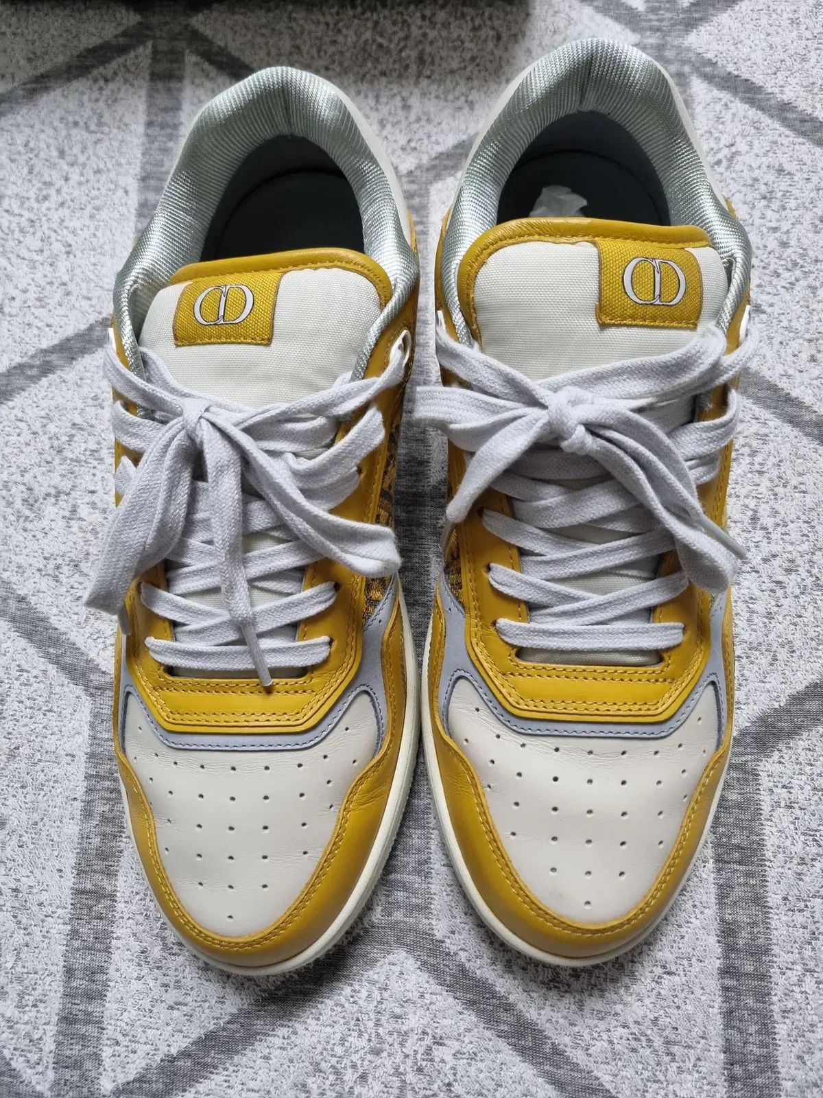 Dior B 27 オブリーク モデル マスタード