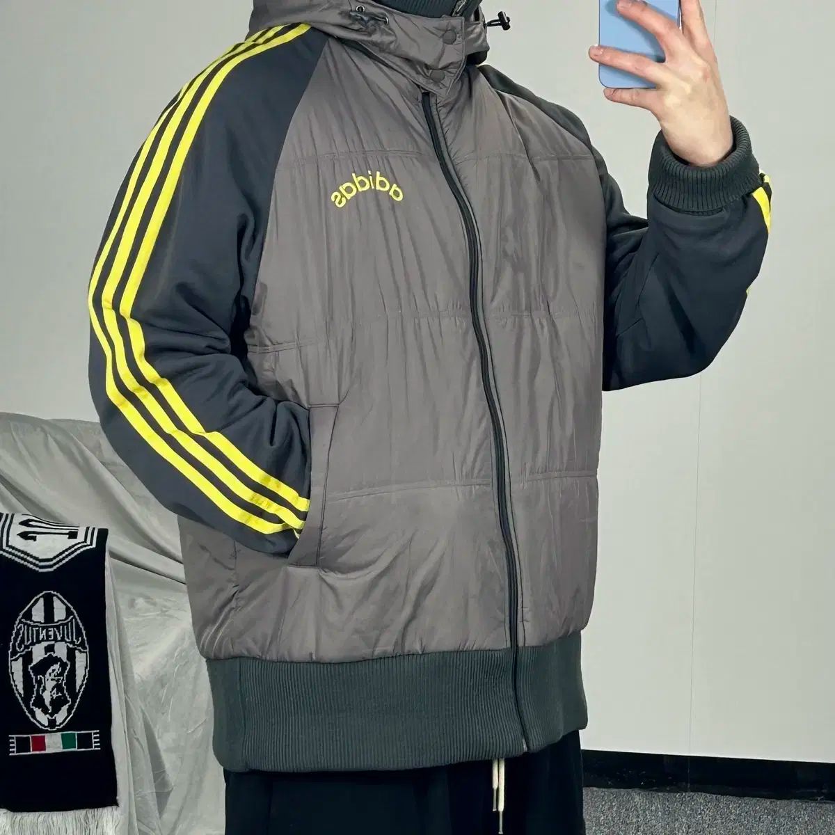 アディダス パデッド トラック ジャージ ジップアップ