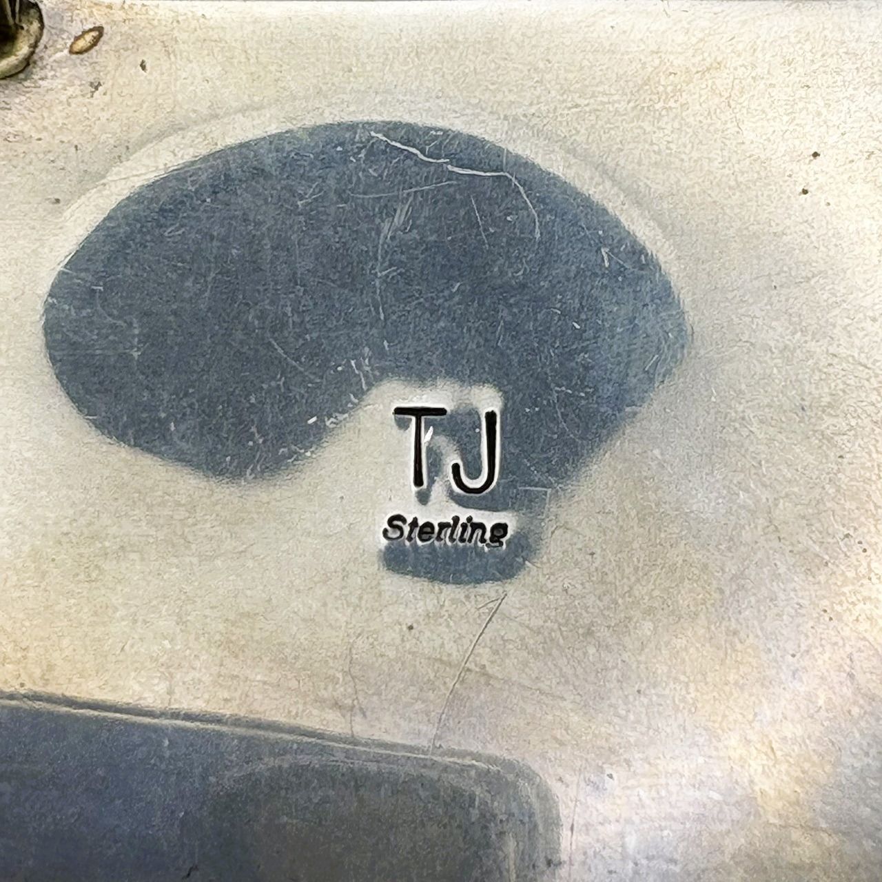 ズニ族 インディアンジュエリー