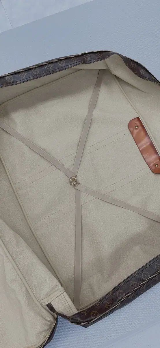 Vuitton シリウス