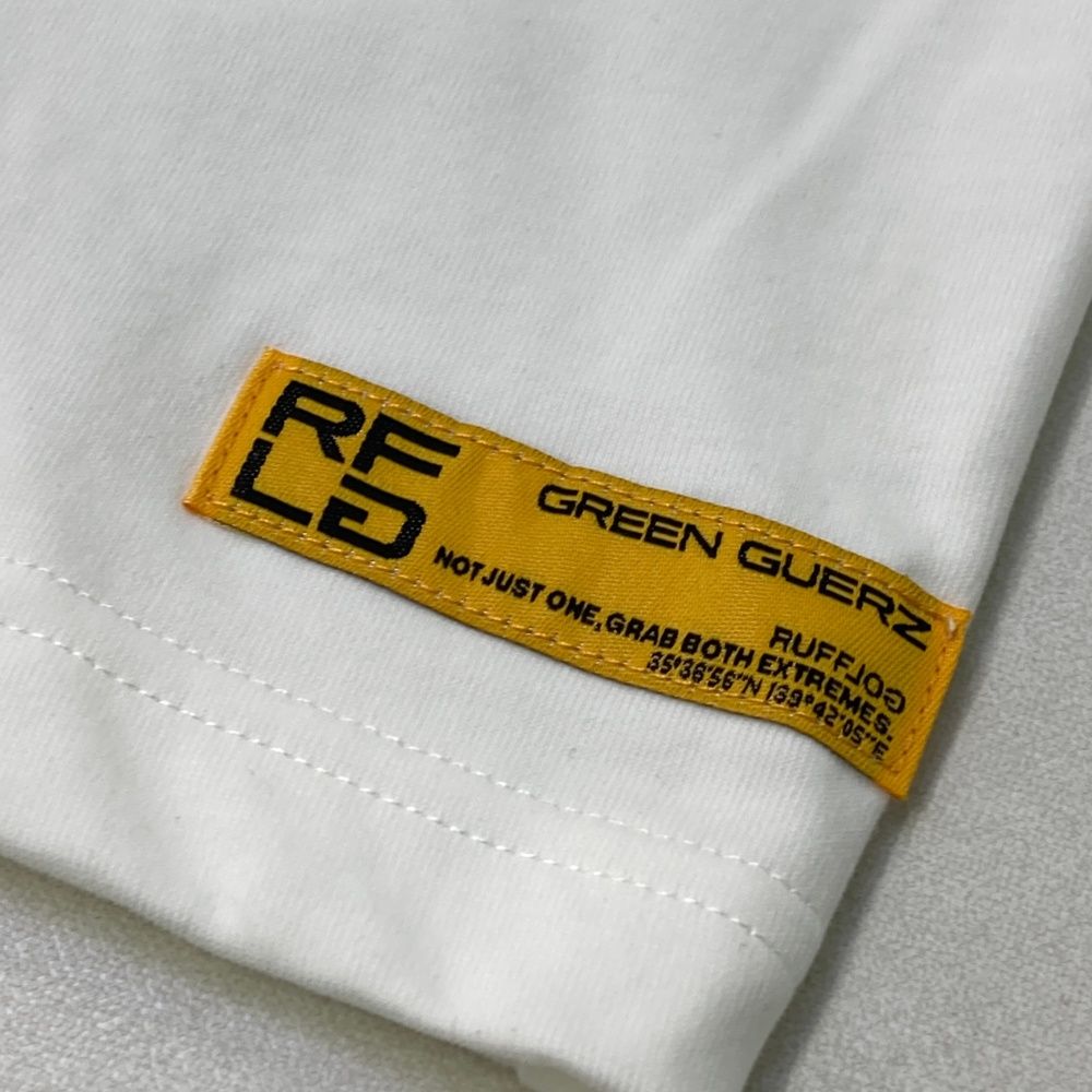 240101545216 ゴルフウェア