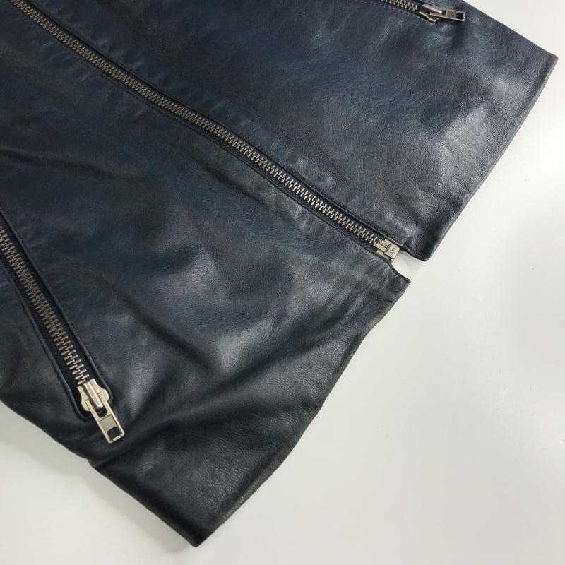 ネイビー メゾンマルジェラ