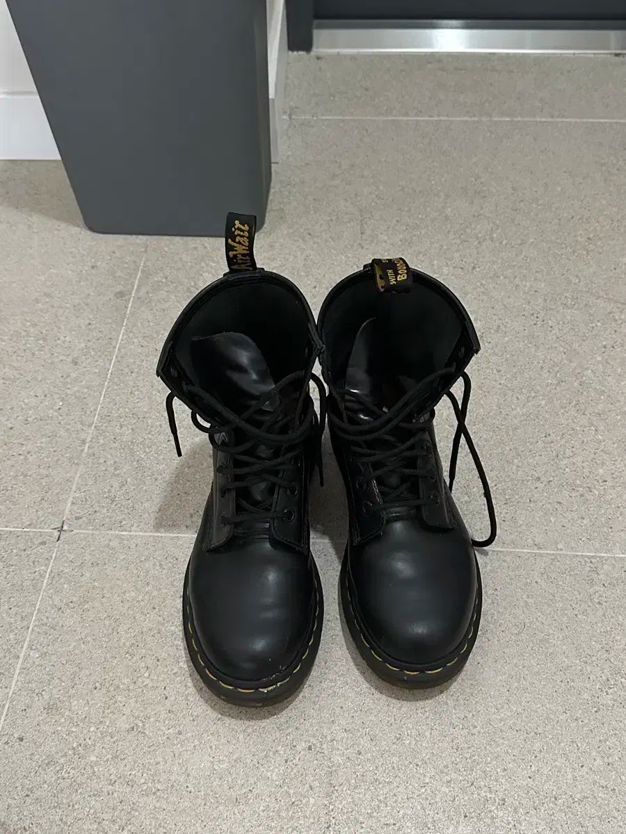 DR. MARTENS ドクターマーチン 1460W 240