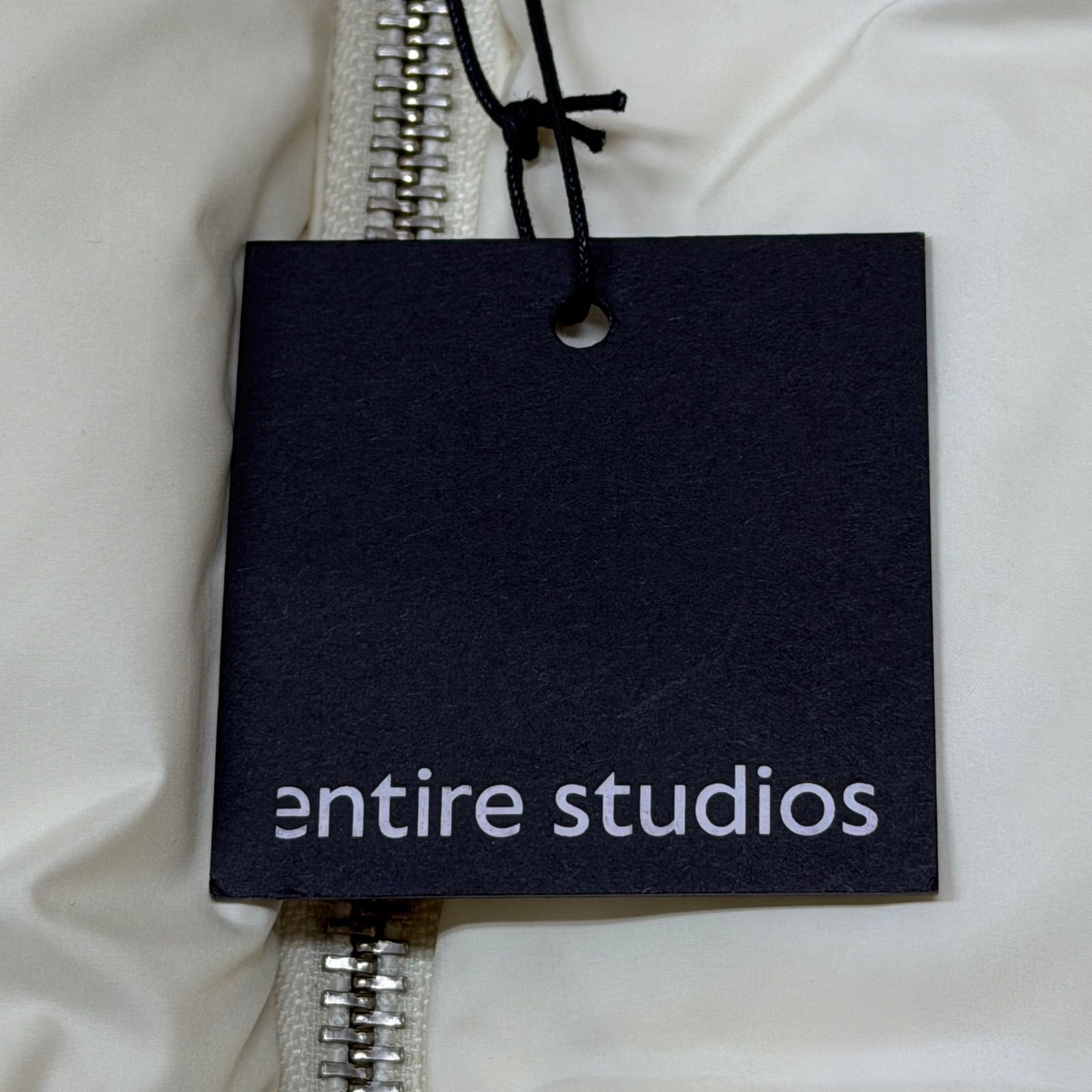 未使用品 entire Studios cropped pillow bomber クロップド ピロー 