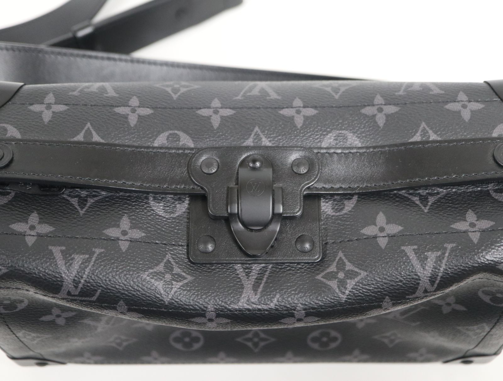 ルイヴィトン LOUIS VUITTON ソウル・トランク EW M11744 モノグラム