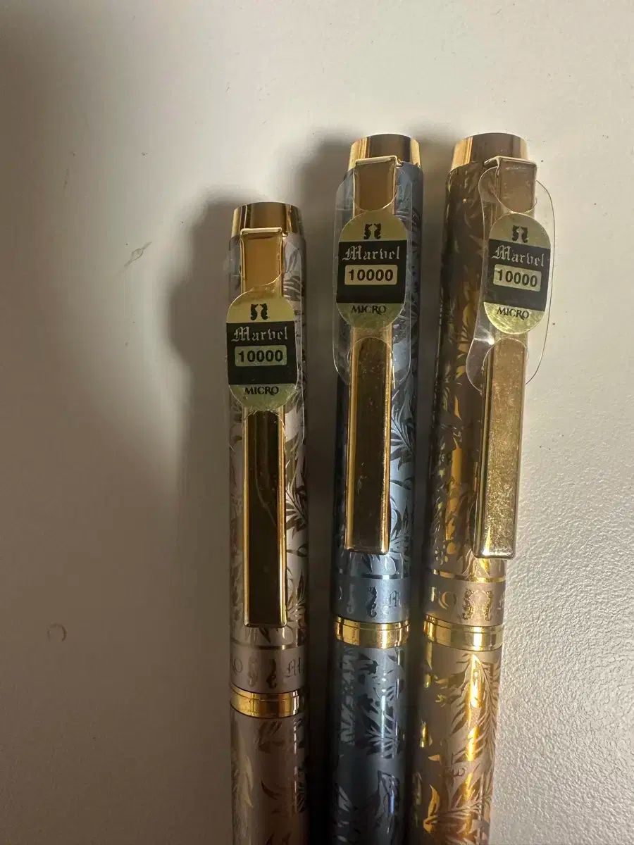 性のあるマイクロ マーベル万年筆