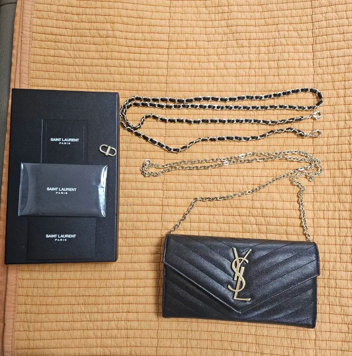 サンローラン ゴールド金具 長財布＆チェーンバッグ