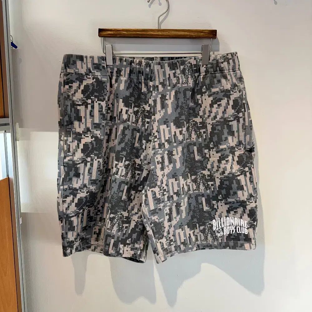 BBC SWEAT SHORTS DIGITAL CAMO