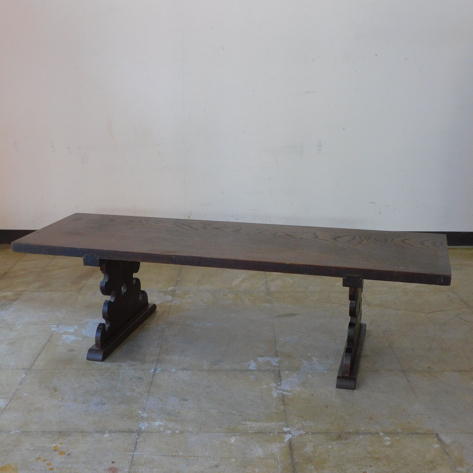 ケヤキ 玉杢 ふるい文机 HK-a-05663 欅 無垢材 古道具 アンティーク 寺子屋机 サイドテーブル 花台 展示台