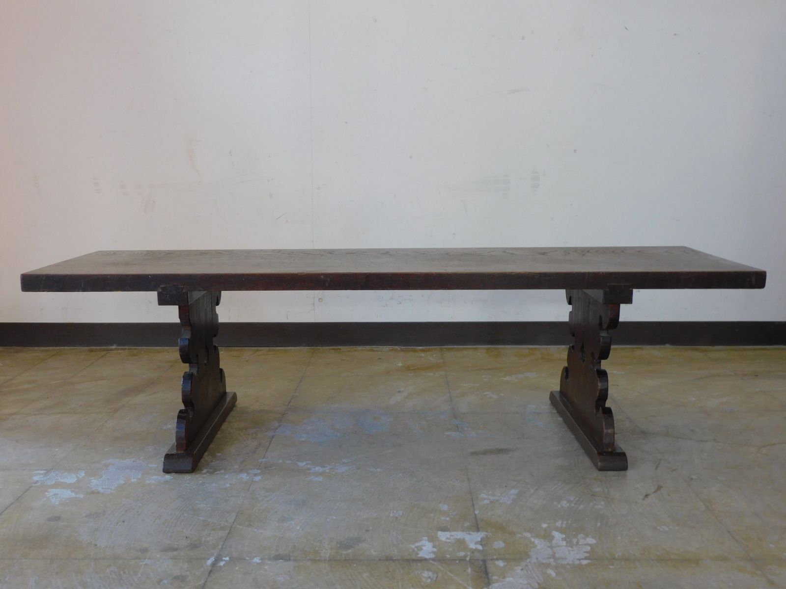 ケヤキ 玉杢 ふるい文机 HK-a-05663 欅 無垢材 古道具 アンティーク 寺子屋机 サイドテーブル 花台 展示台 MARWIL-DEMENAGEMENTS_CH