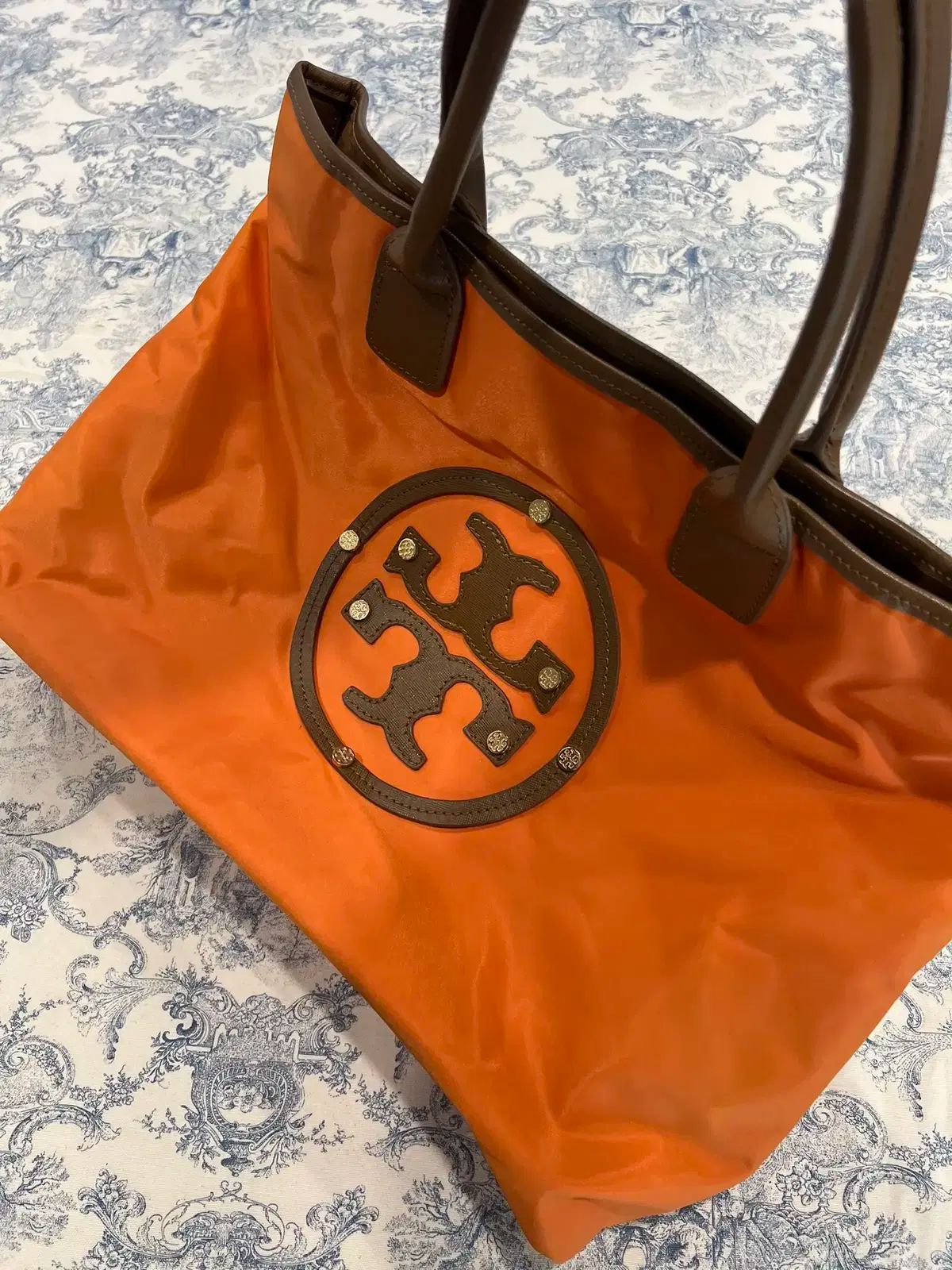 ショルダーバッグ