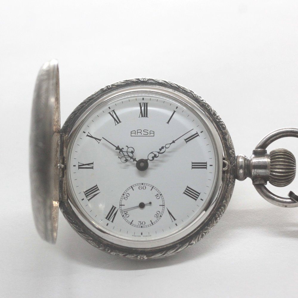 絶版モデルのオーガスト レイモンド ARSA Auguste Raymond S A ローマン数字 ハーフハンター懐中時計 103