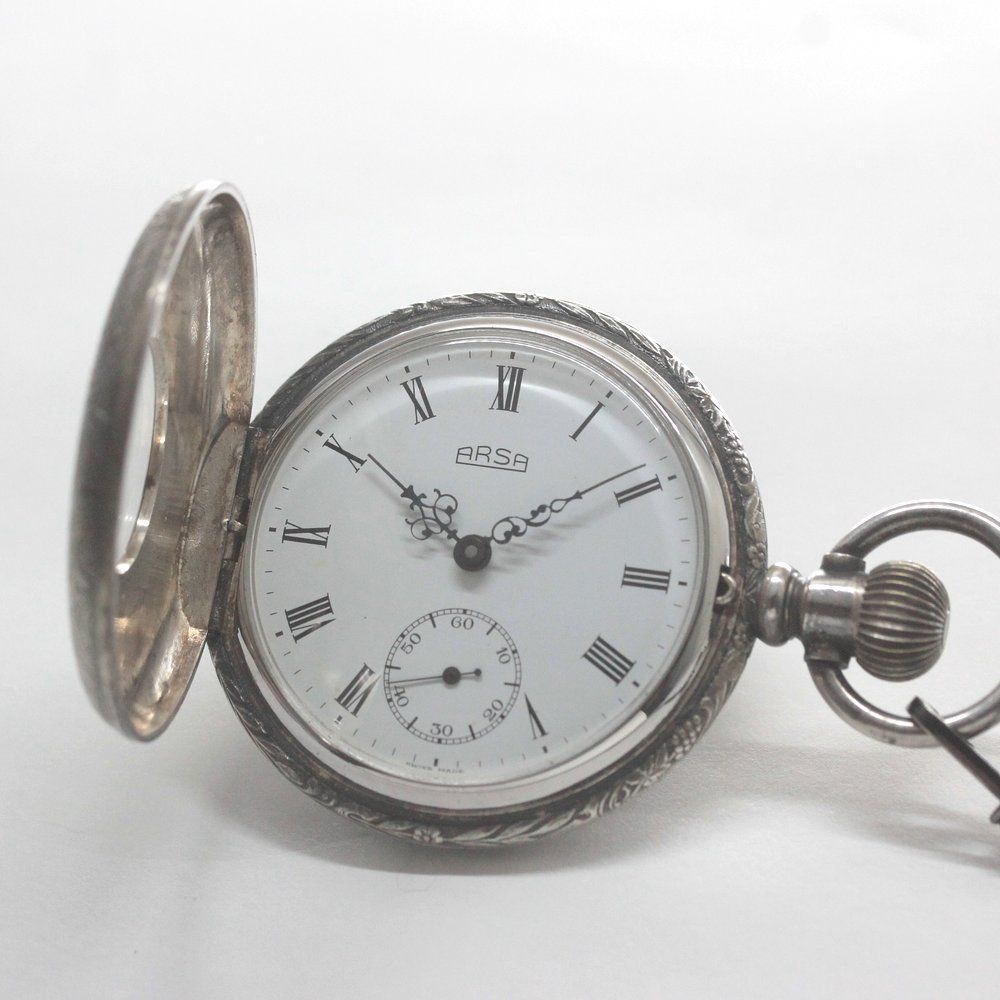 絶版モデルのオーガスト レイモンド ARSA Auguste Raymond S.A ローマン数字 ハーフハンター懐中時計 arsa-103