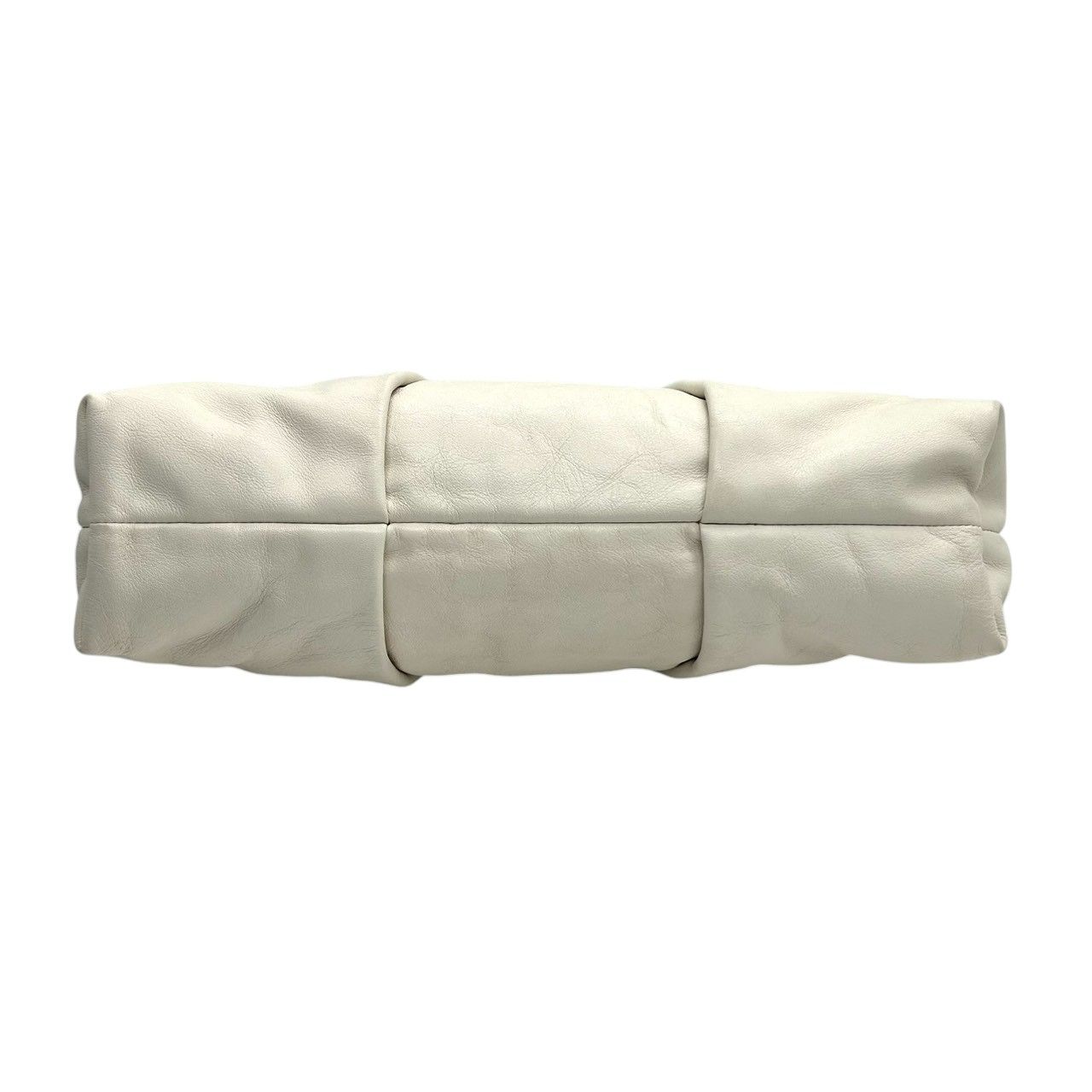 クラッチバッグ