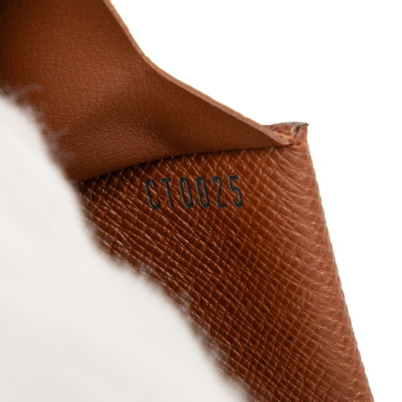 ヴィトン モノグラム