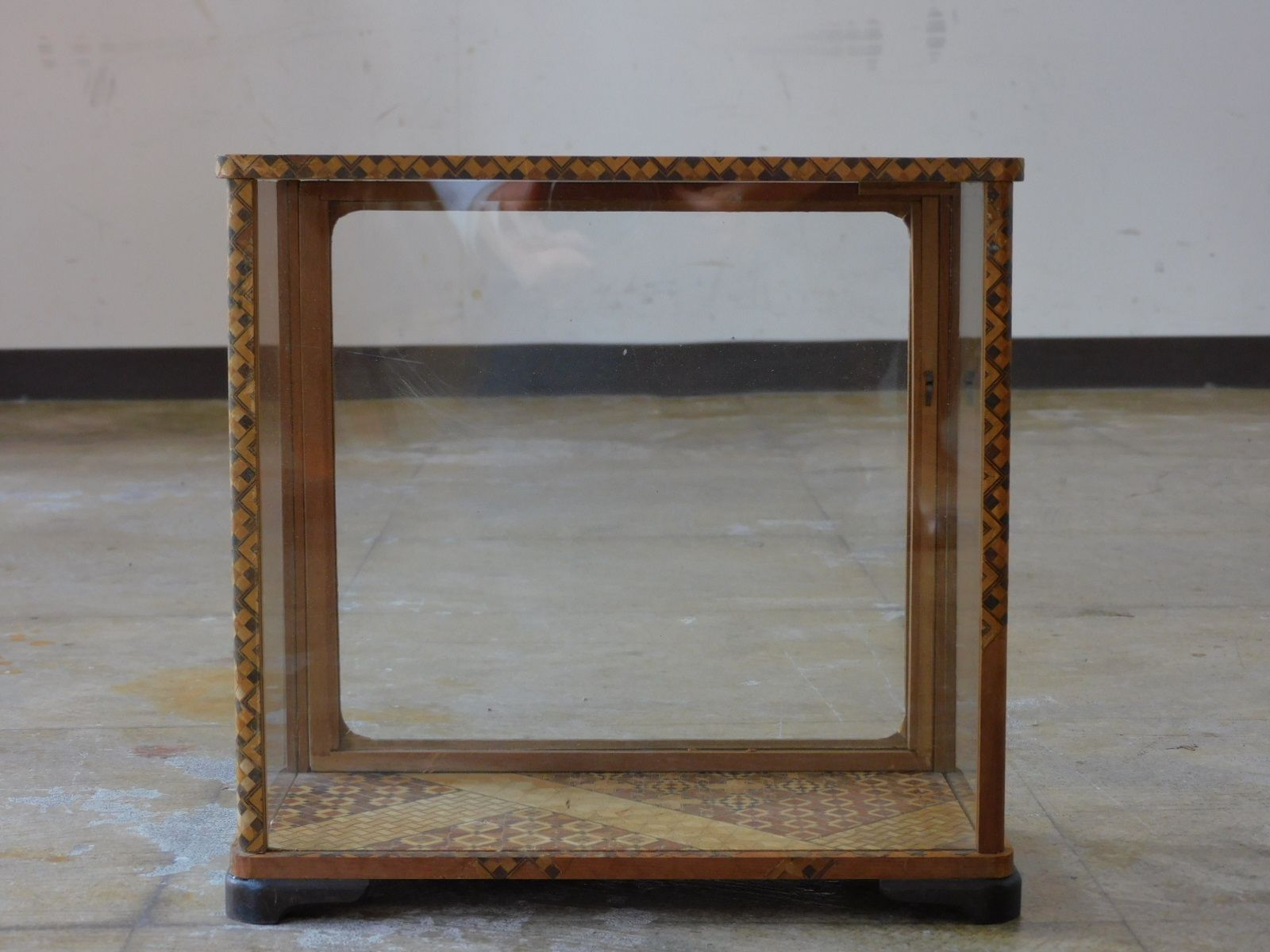 アンティーク家具 無垢材