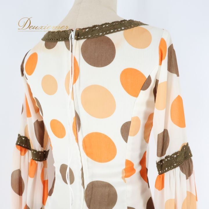 衣装 ソニアジョーンズ