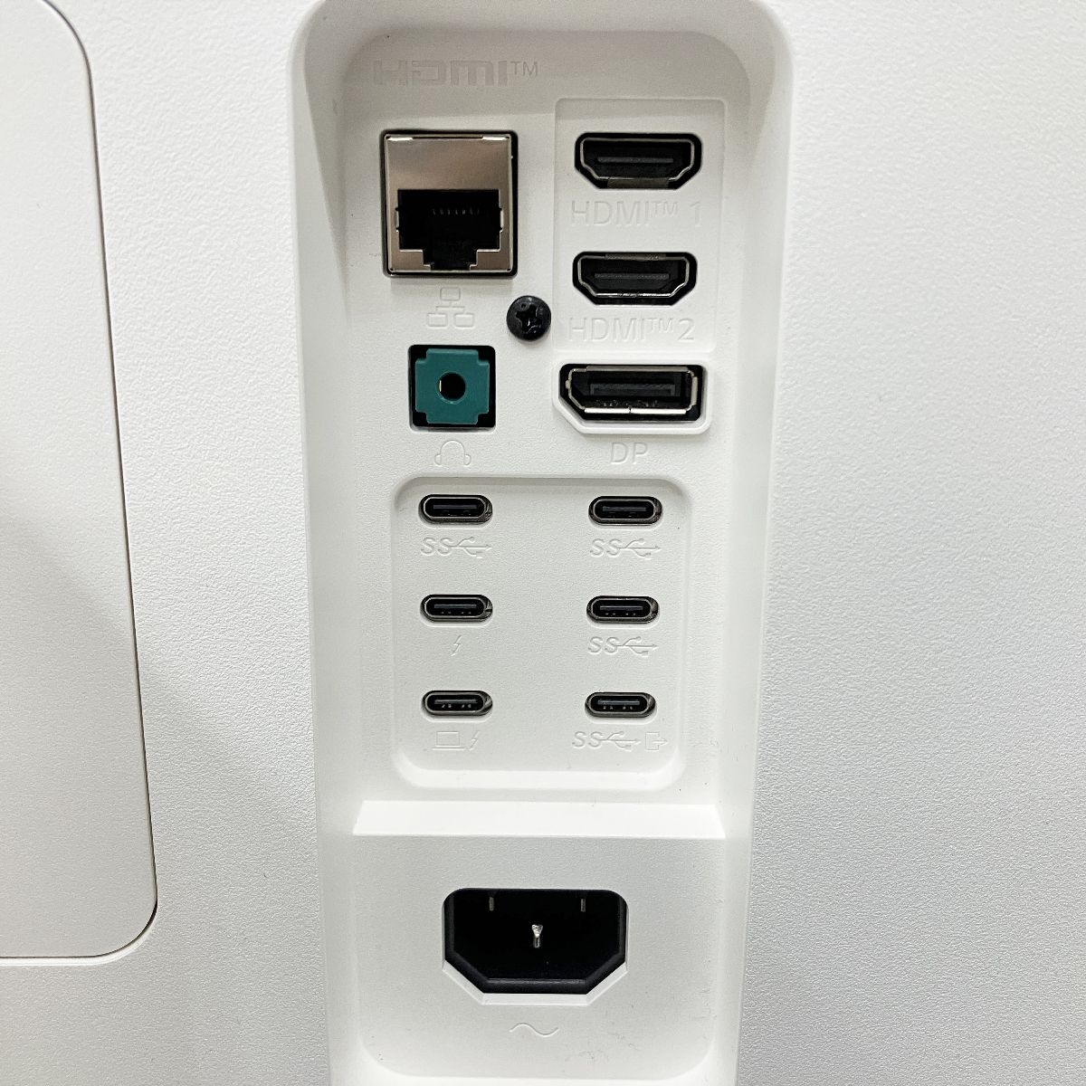 39.7インチ 曲面型