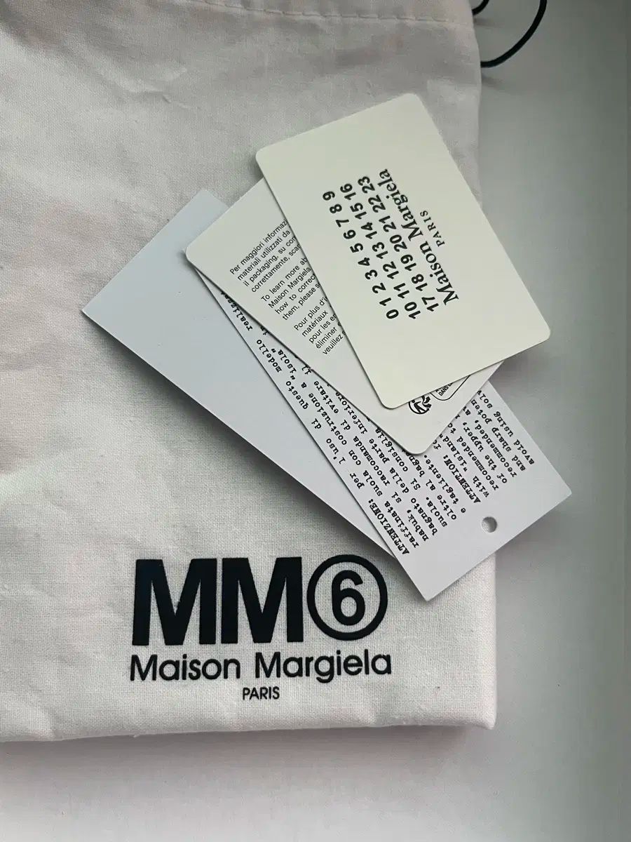  MM 6 Maison Margiela エムエムシックス メゾン マルジェラ プリント ロゴ スライド ブラック EU 37 サンダル サンダル ミュール