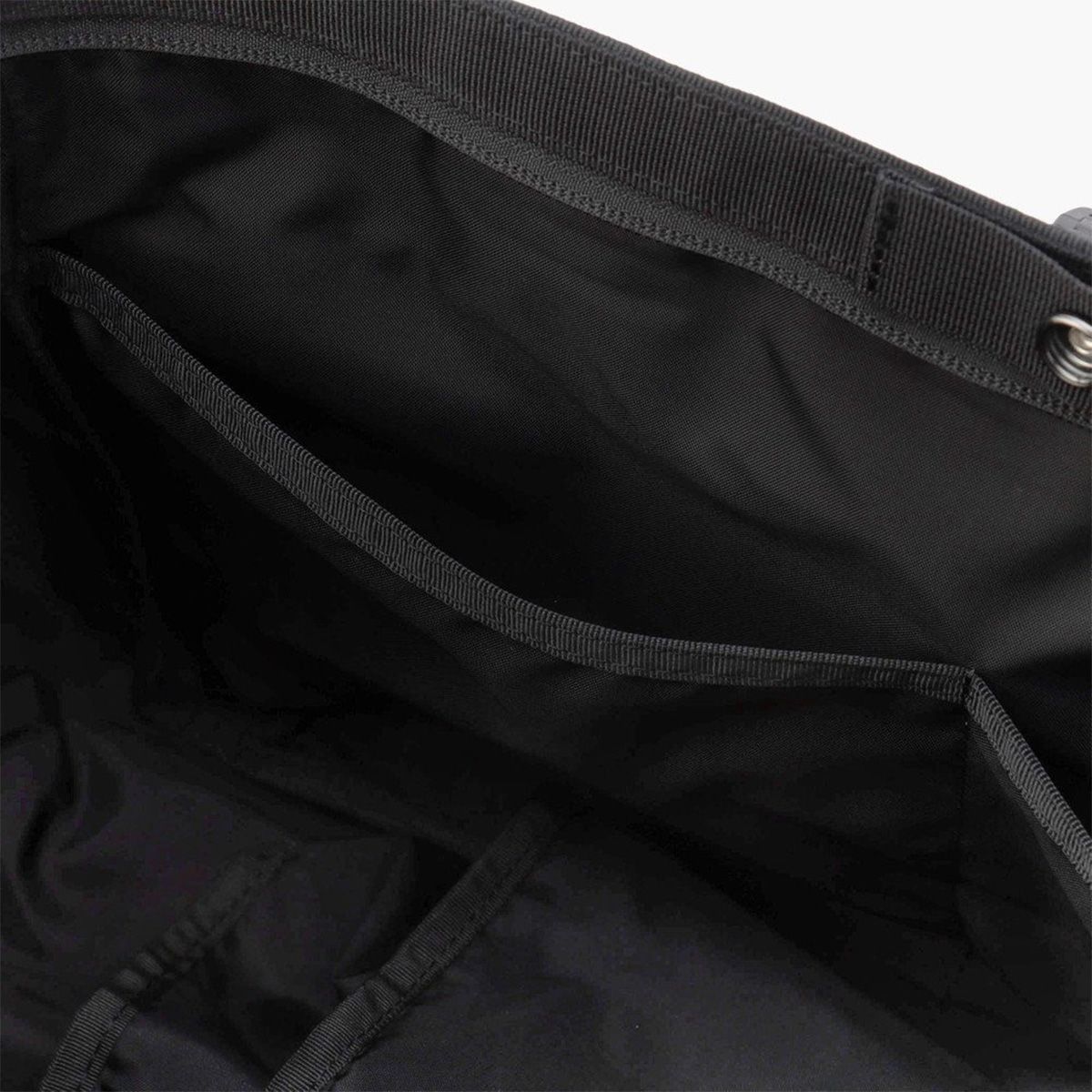 ボストンバッグ