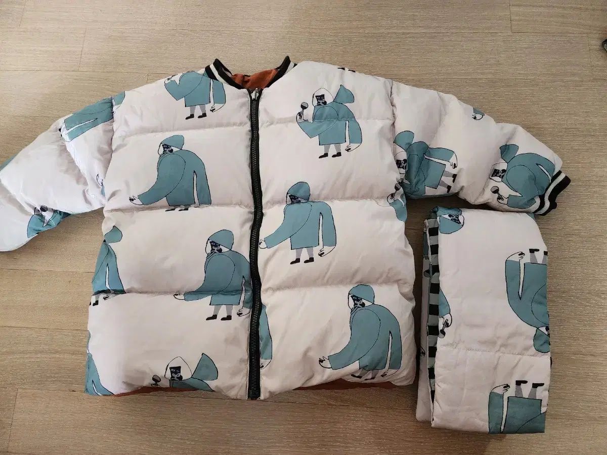 小売業者 木彫魚縁起の良い鯉です！自在掛けにインテリアにも是非ど