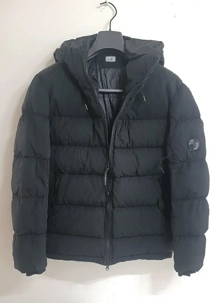 C.P. COMPANY シーピーカンパニー ナイロン ダックダウン ダウン