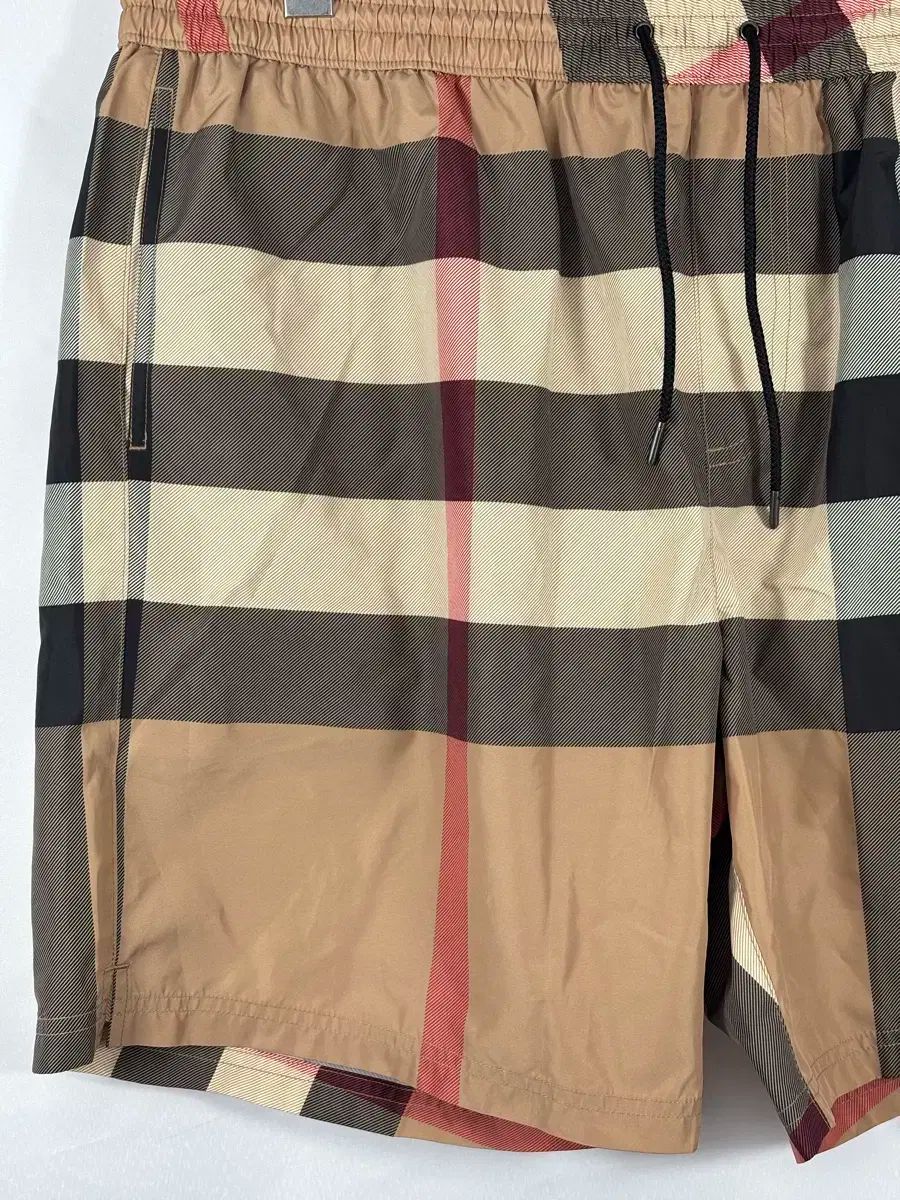 バーバリー イグザジェレート チェック ドローコード スイム ショーツ ブルーアーカイブ ブルアカ ベージュ