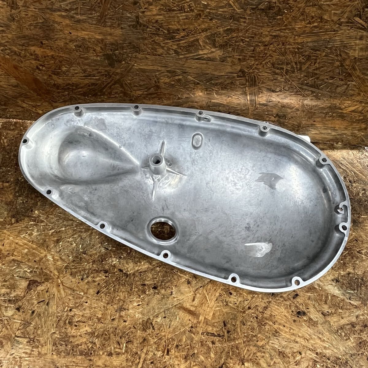 トライアンフ プライマリーケース アウターカバー プレユニット ダイナモ ビンテージ カスタム Triumph 57-478A T478A WW61374 BRIGHTFACE_UK