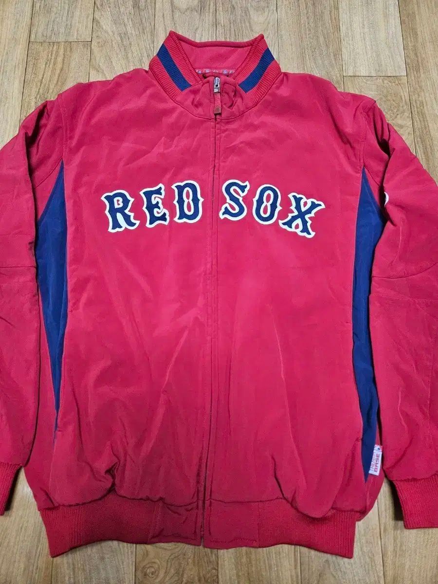 激安特価で販売中！ マジェスティック ボストン レッドソックス スタジャン 最安価に挑戦！