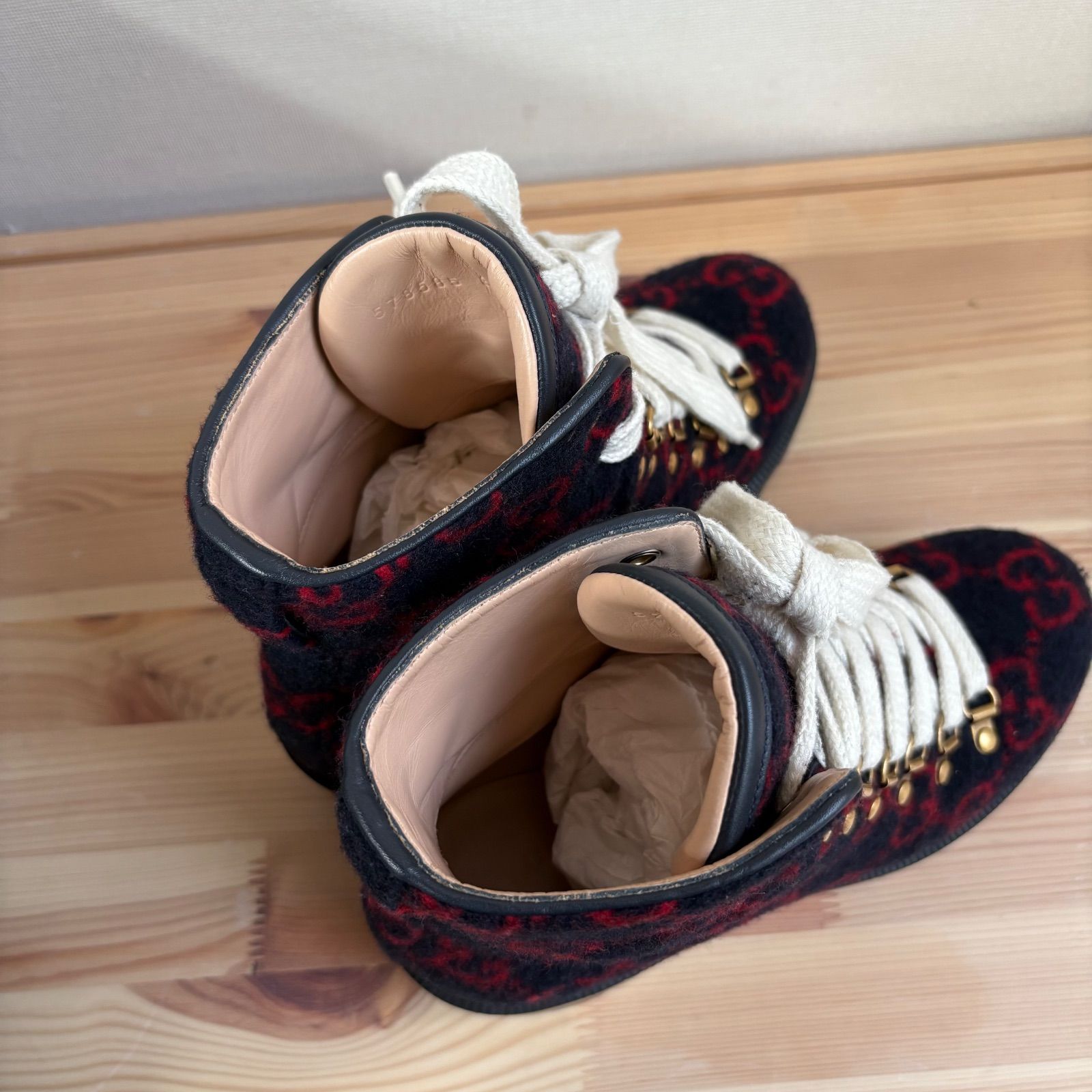 ショートブーツ