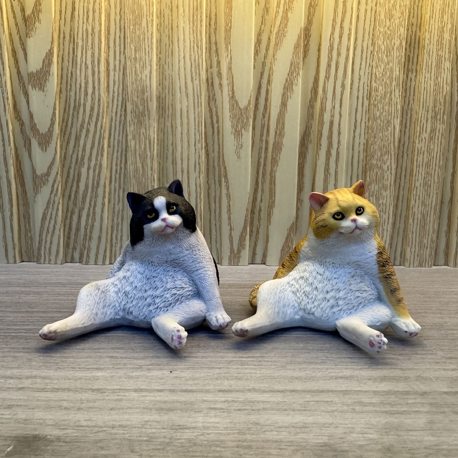 フィギュア ふんぞり返るネコ キジトラ 樹脂像 おもしろい 7cm 猫 ねこ