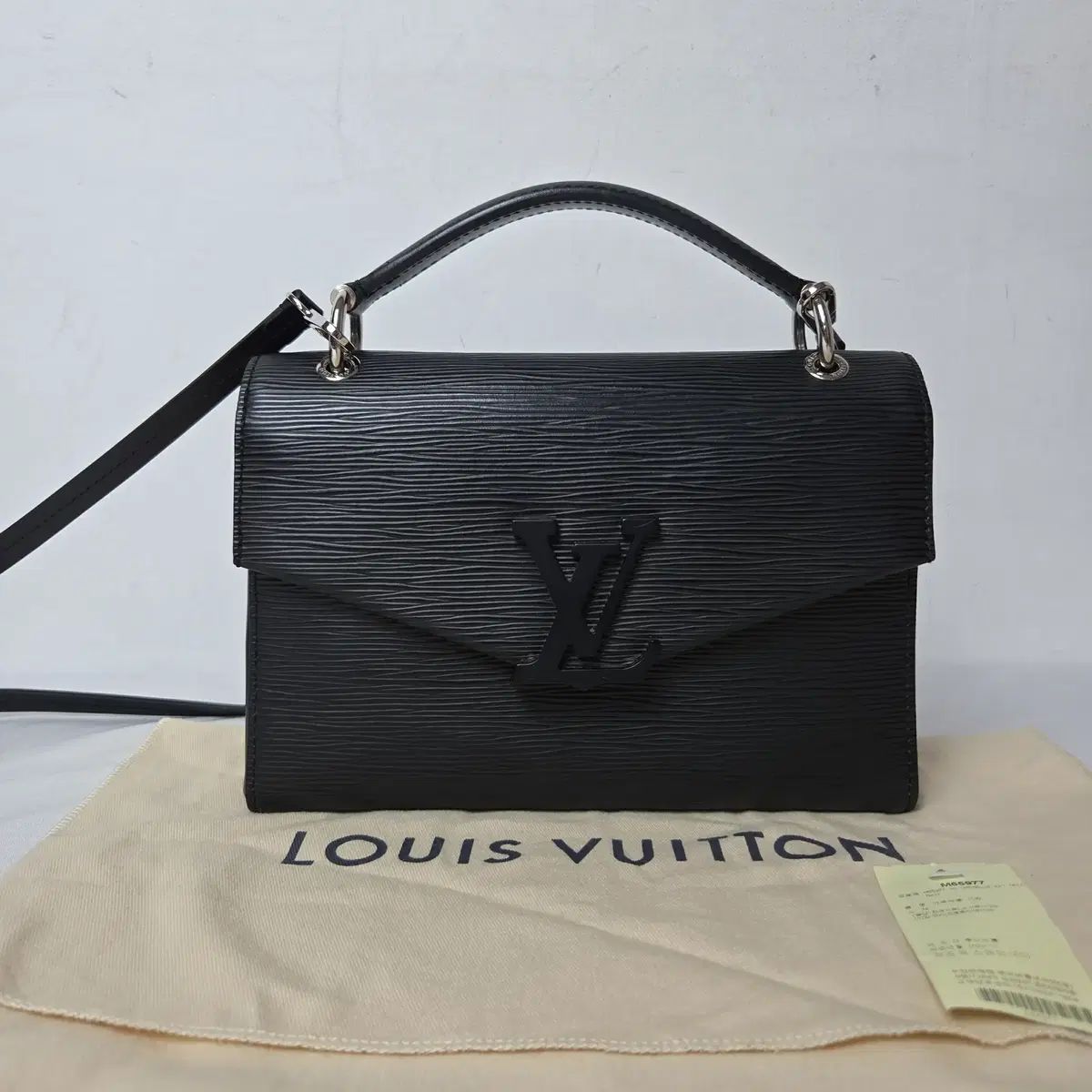 ルイヴィトン グルネル ブラック 付き