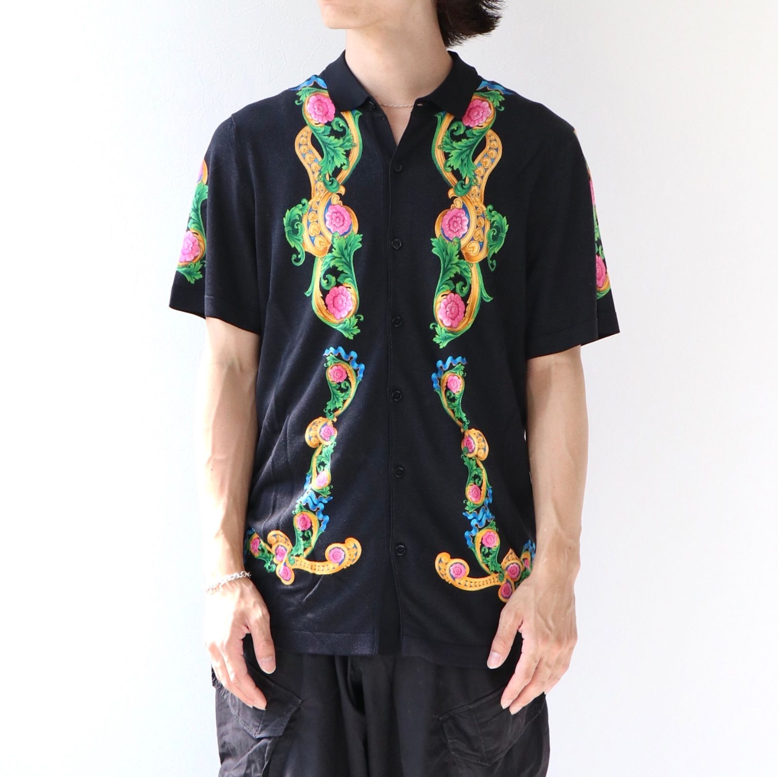 VERSACE ヴェルサーチェ 柄入り シャツ ブラック系その他