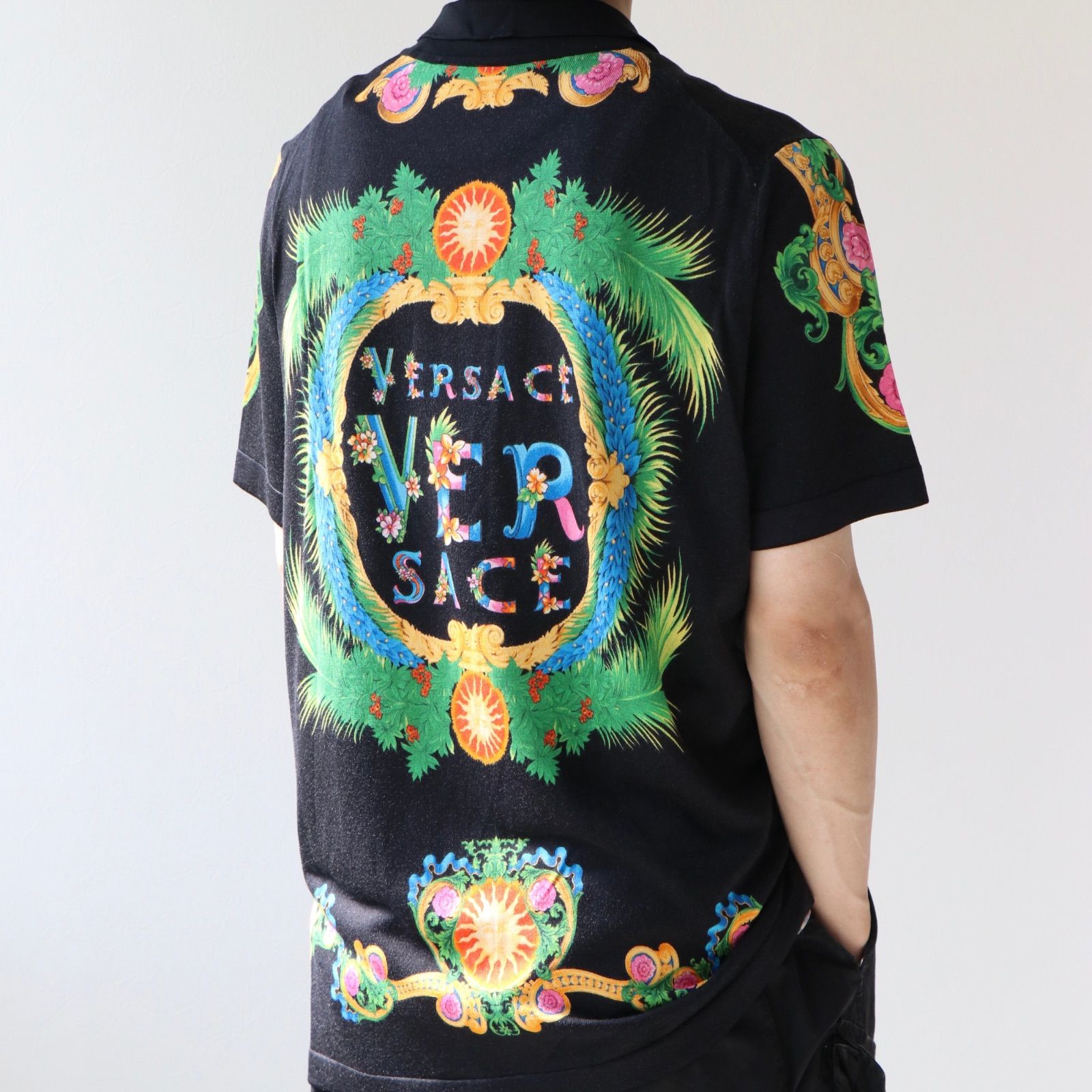 VERSACE ヴェルサーチェ