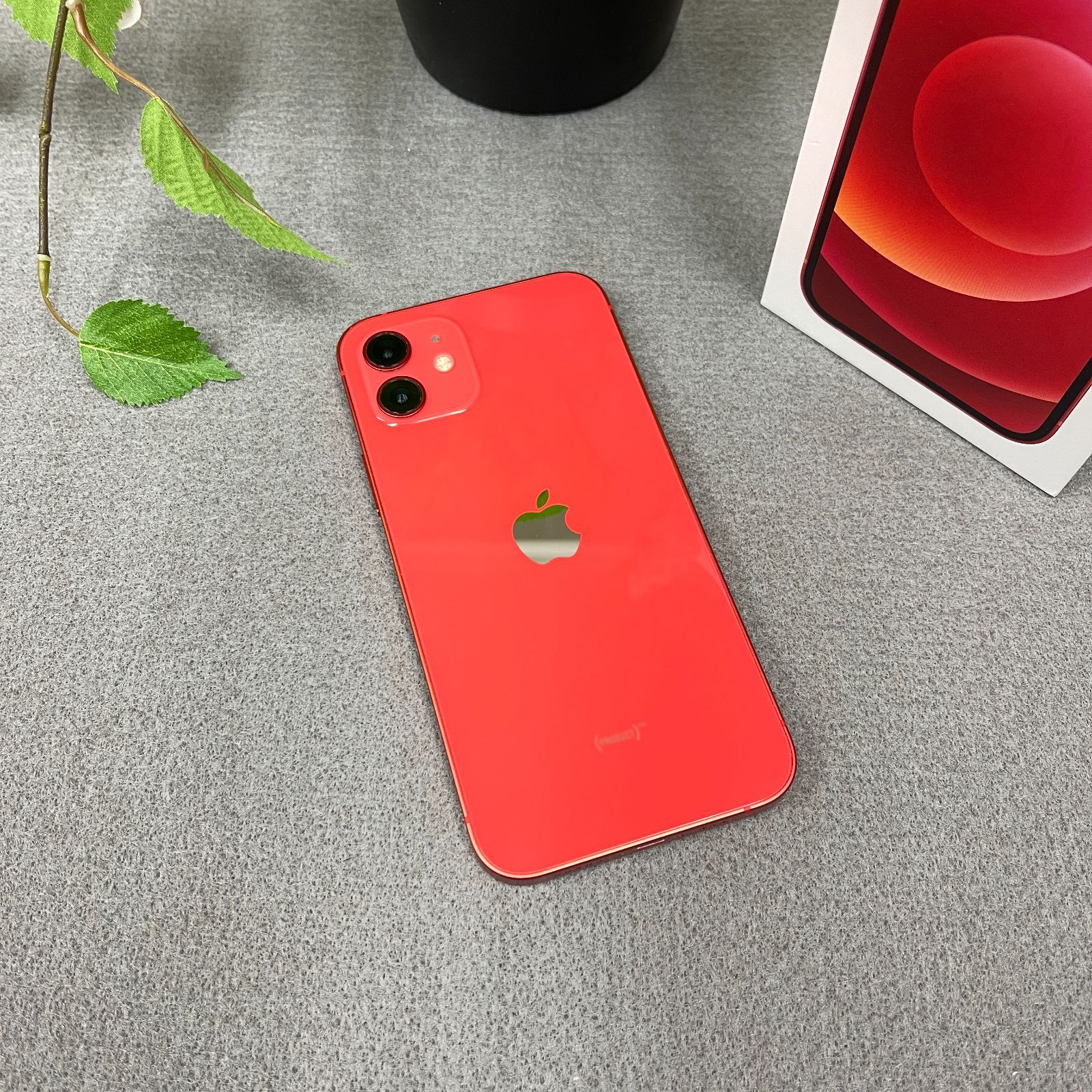 iPhone12 レッド　64GB Apple iPhone 12 64 GB Czerwony (Product) RED - MGJ73PM/A