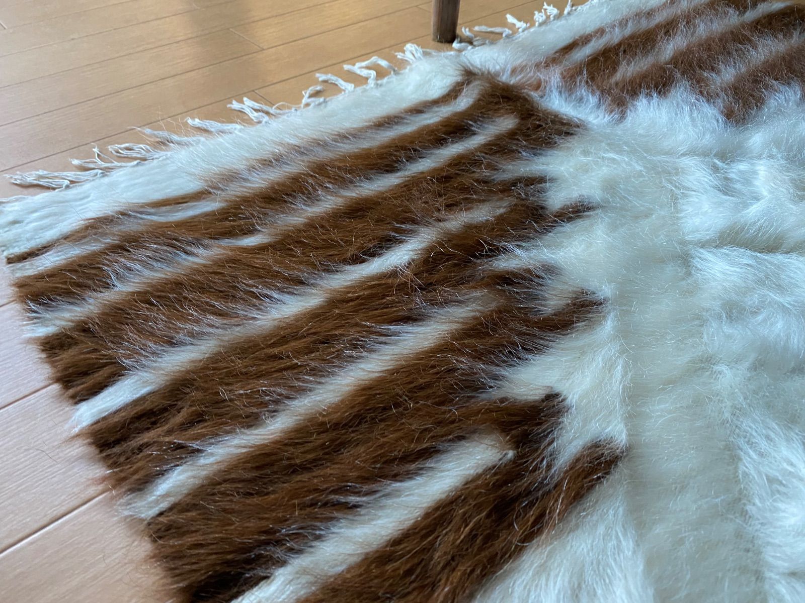 上古いアンゴラ山羊のモヘ100で織られたシイルトバッタニイェ3色楽しめる ヴィンテージ