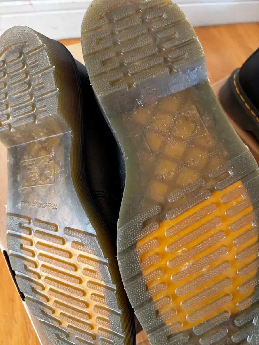 DR. MARTENS ドクターマーチン エル LP メリージェーン