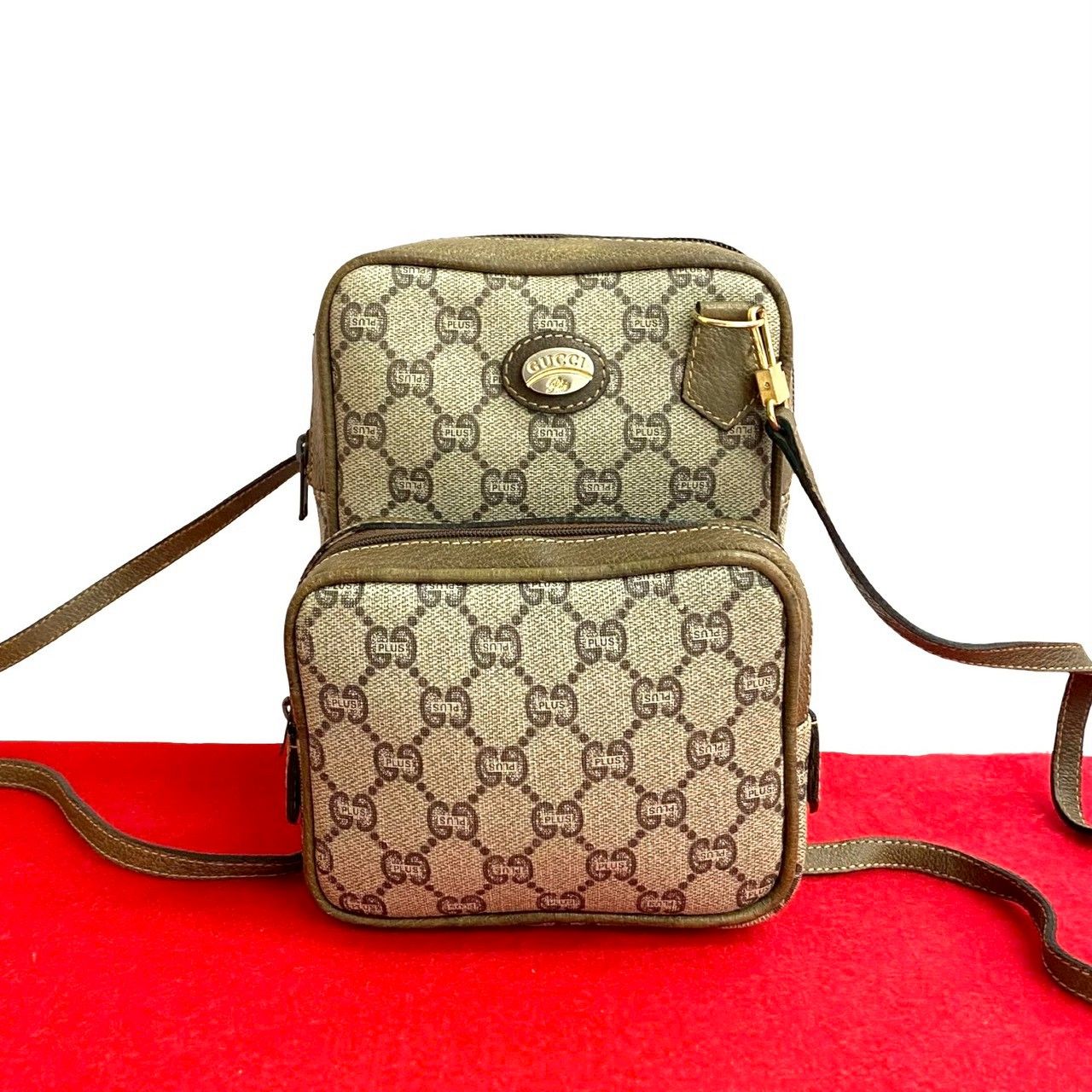 極 美品 GUCCI グッチ オールドグッチ ヴィンテージ グッチプラス ロゴ 
