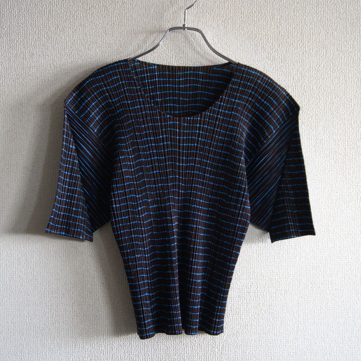 美品】PLEATS PLEASE【プリーツ ボーダー柄 カットソー】 プリーツ