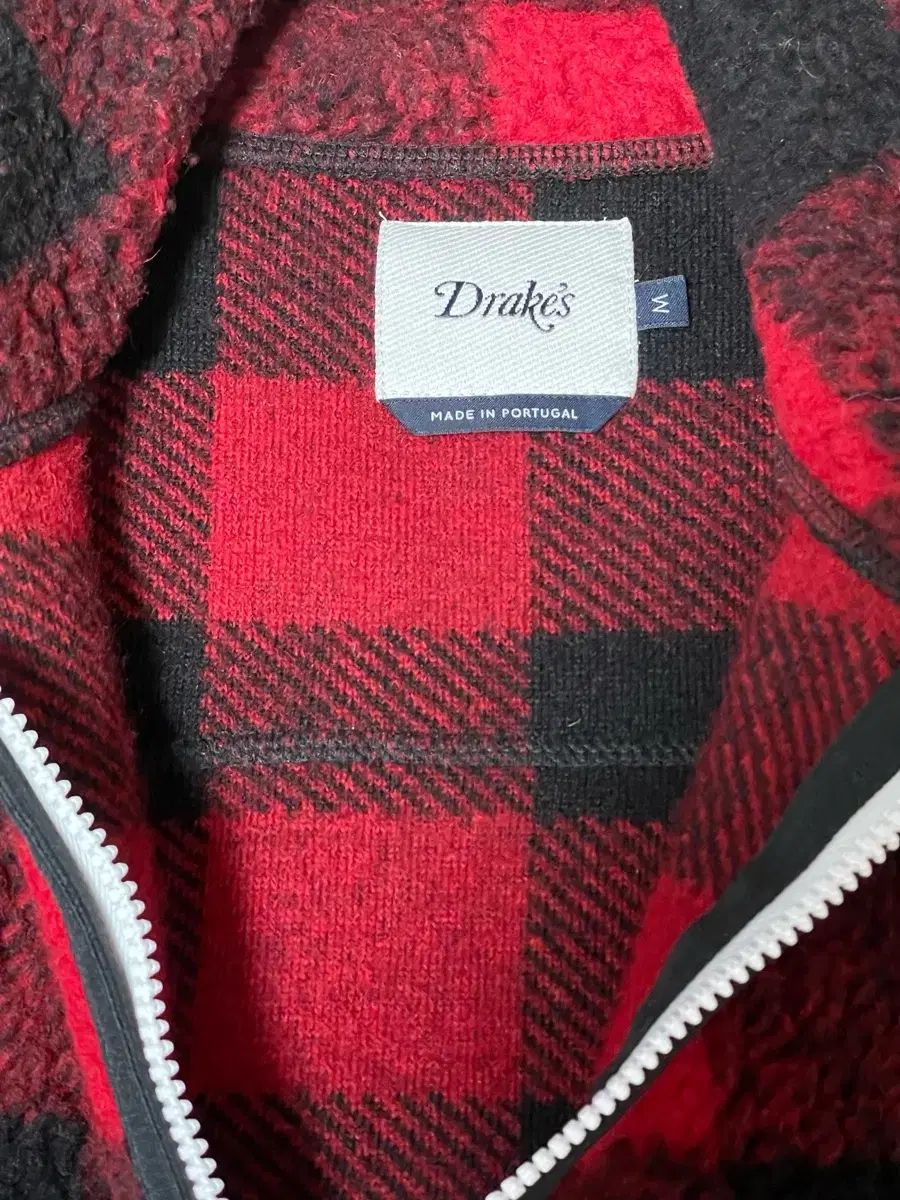 ドレイクス バッファロー フリース ベスト M