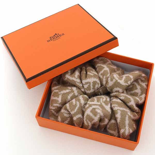 エルメス HERMES シュシュ クラウディア シェーヌダンクル柄 ヘア カシミヤ シルク ベージュ ホワイト Aランク