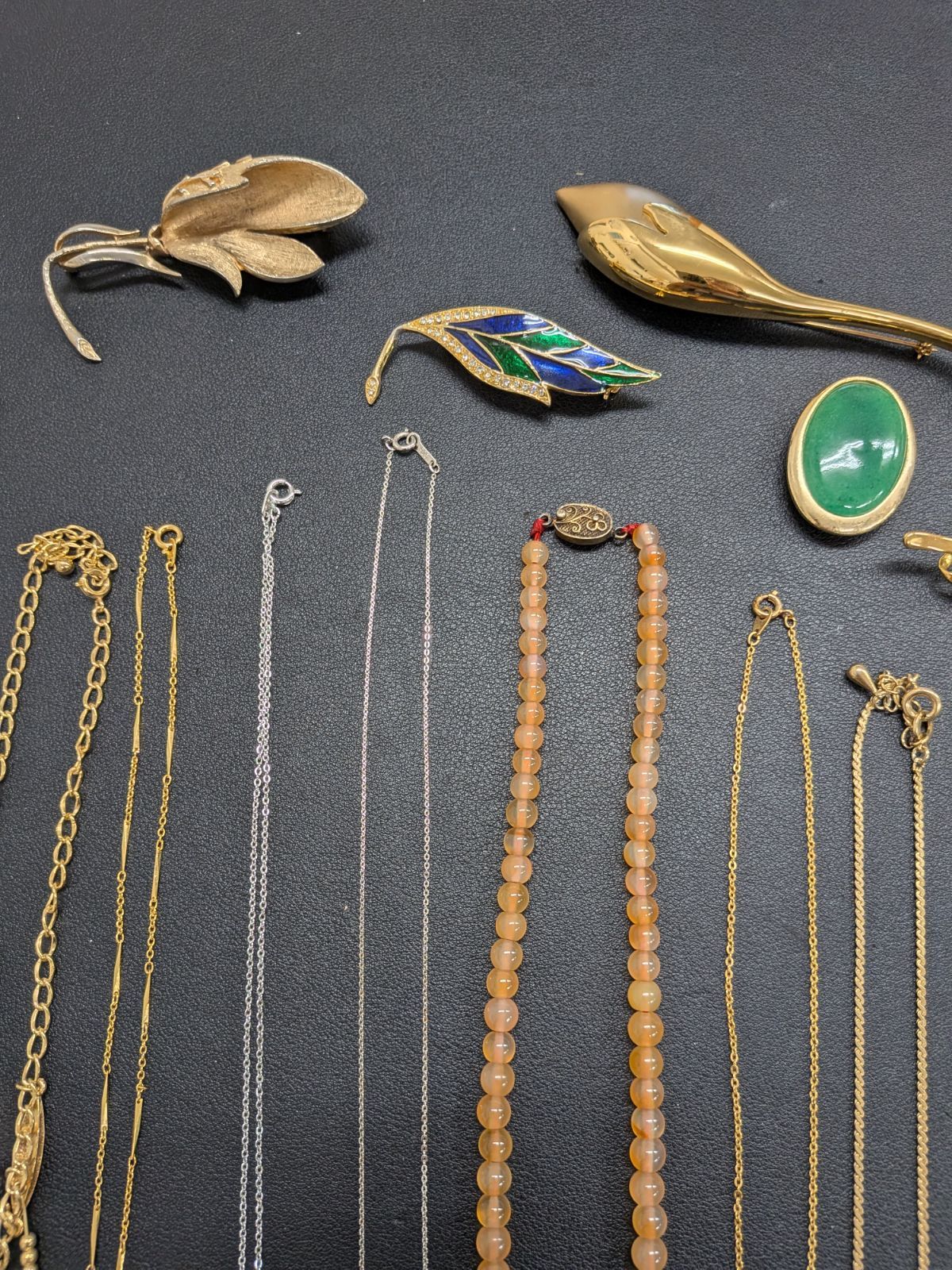 ネックレス ブローチ